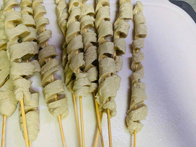 全自動面筋成型機(jī)好用嗎？怎么用？